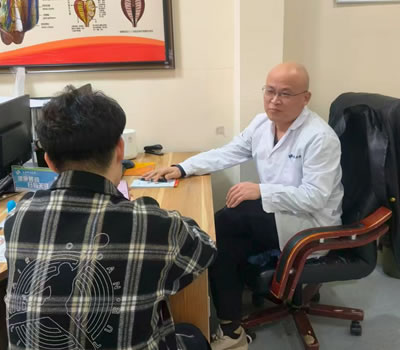 呼伦贝尔市|男科医师高朋磊：守护男性健康，专业男科诊疗